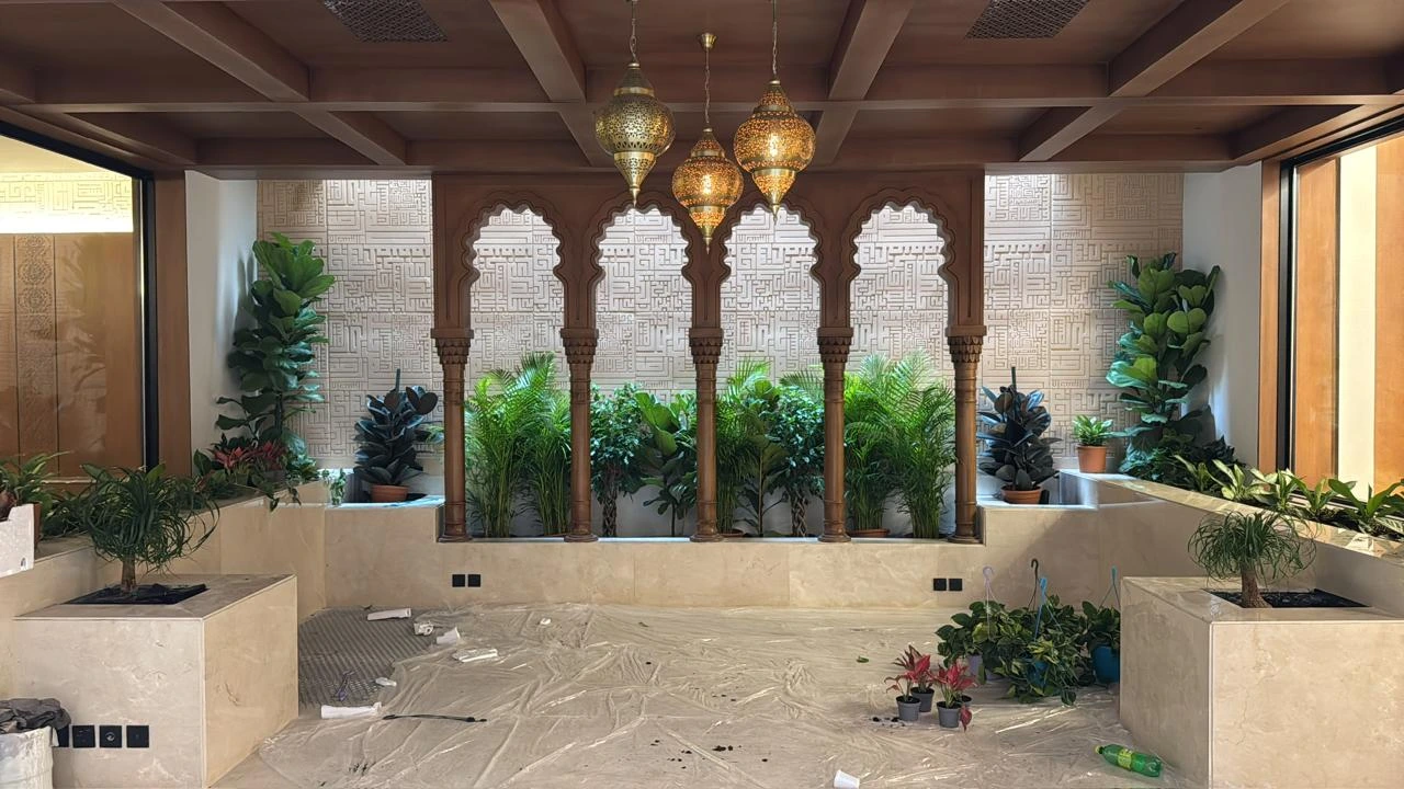 DE PLANTA — Project 9